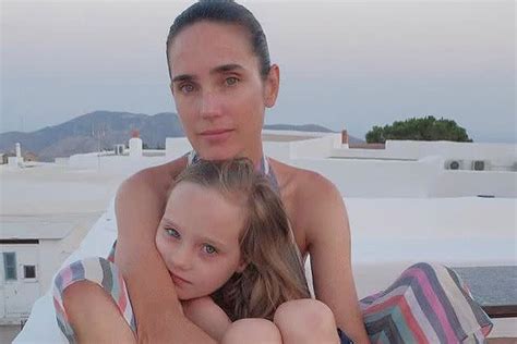 agnes bettany|Jennifer Connelly Posts New Photo Of Daughter Agnes,。